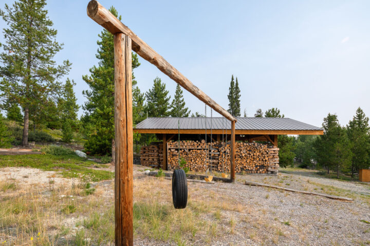 02-Charlotte-Lake-other-structures-360hometours-27s