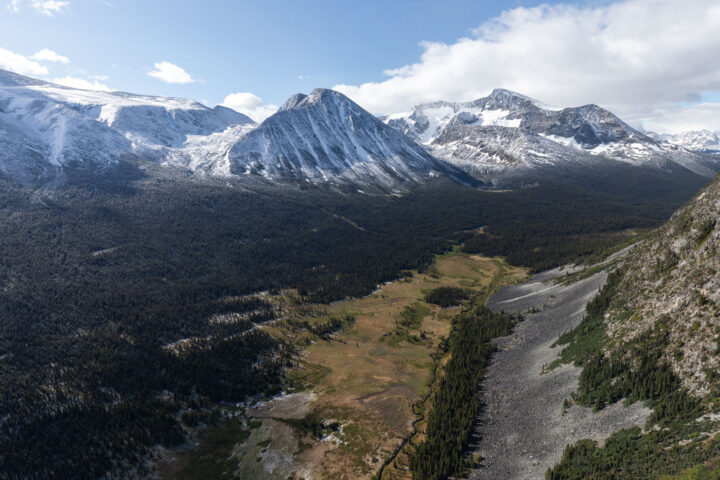 13-Charlotte-Lake-Chilcotin-heli-360hometours-039s